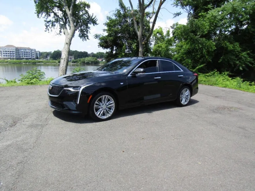 2021 Cadillac CT4 Premium Luxury photo 1