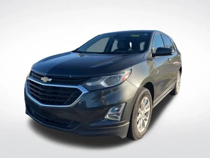 2018 Chevrolet Equinox LT photo 1