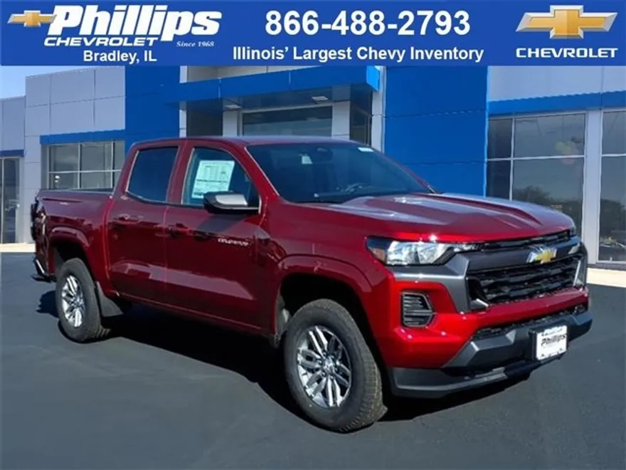 2026 Chevrolet Colorado LT photo 1