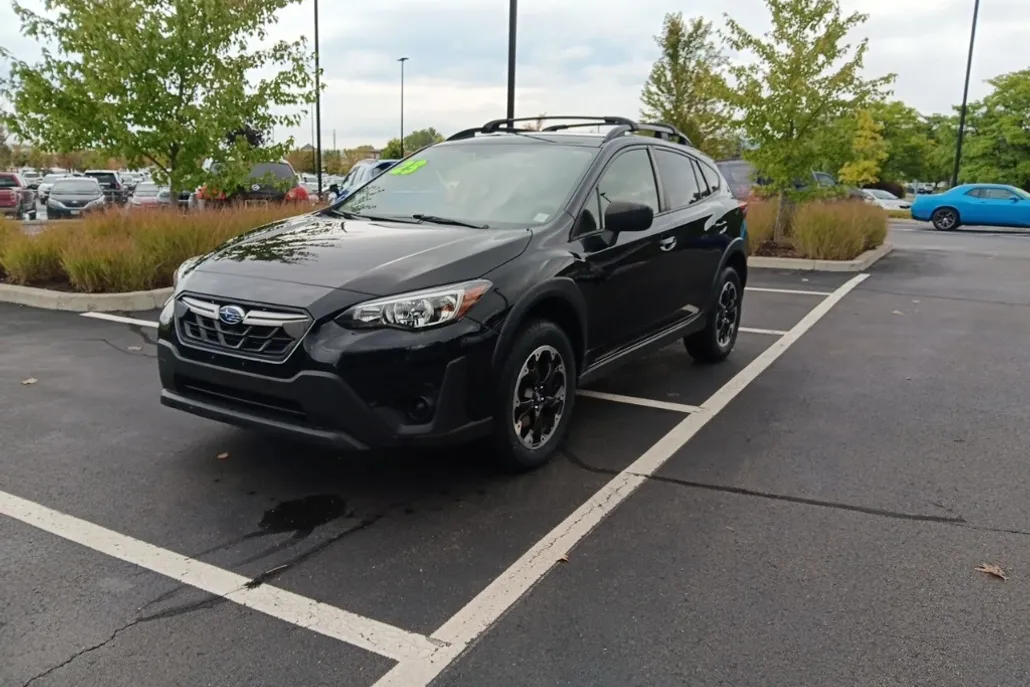 2023 Subaru Crosstrek Base photo 1