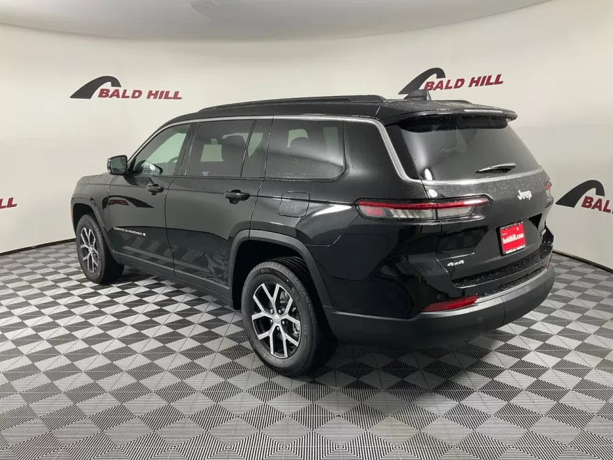2025 Jeep Grand Cherokee Limited photo 1