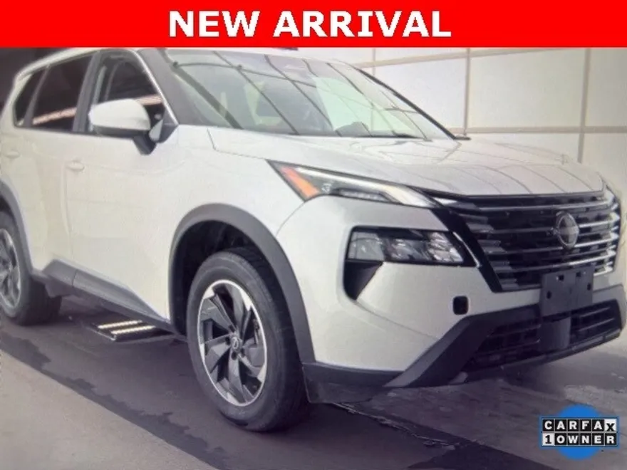 2024 Nissan Rogue SV photo 1