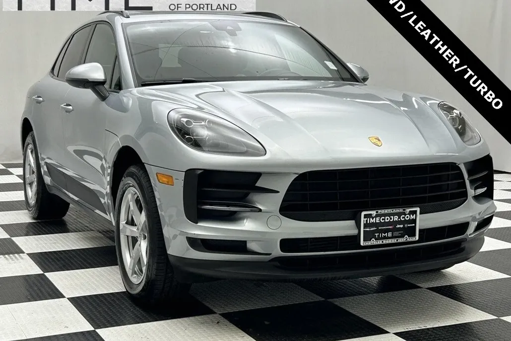 2021 Porsche Macan Base photo 1
