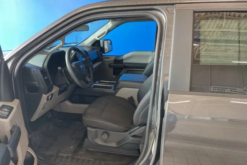 2019 Ford F-150 XL photo 1