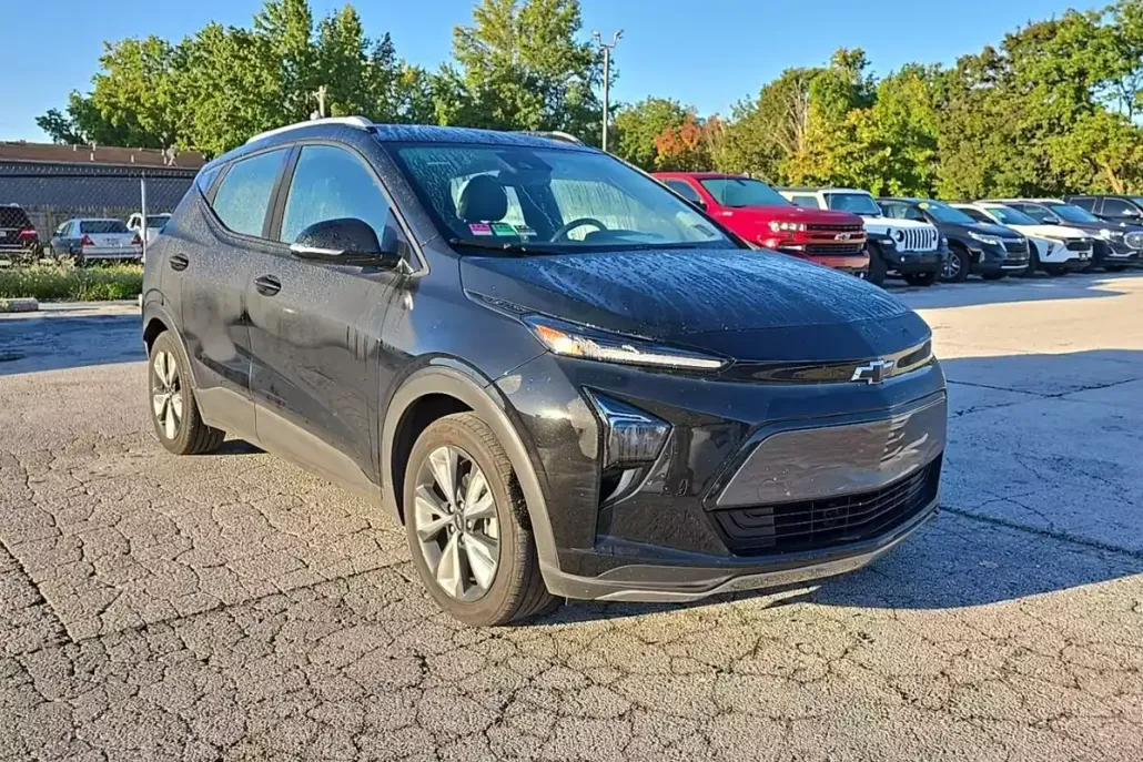 2023 Chevrolet Bolt EUV photo 1