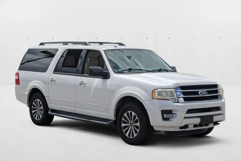 2015 Ford Expedition EL XLT photo 1