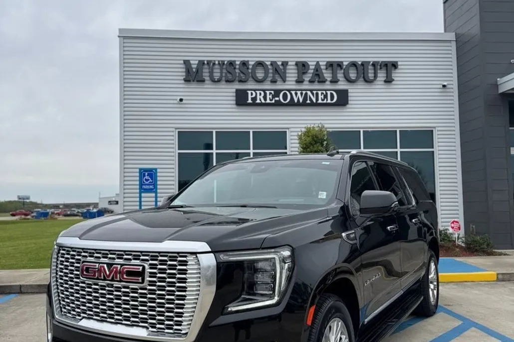 2023 Gmc Yukon XL Denali photo 1