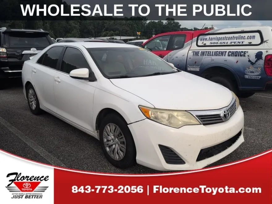 2012 Toyota Camry L photo 1