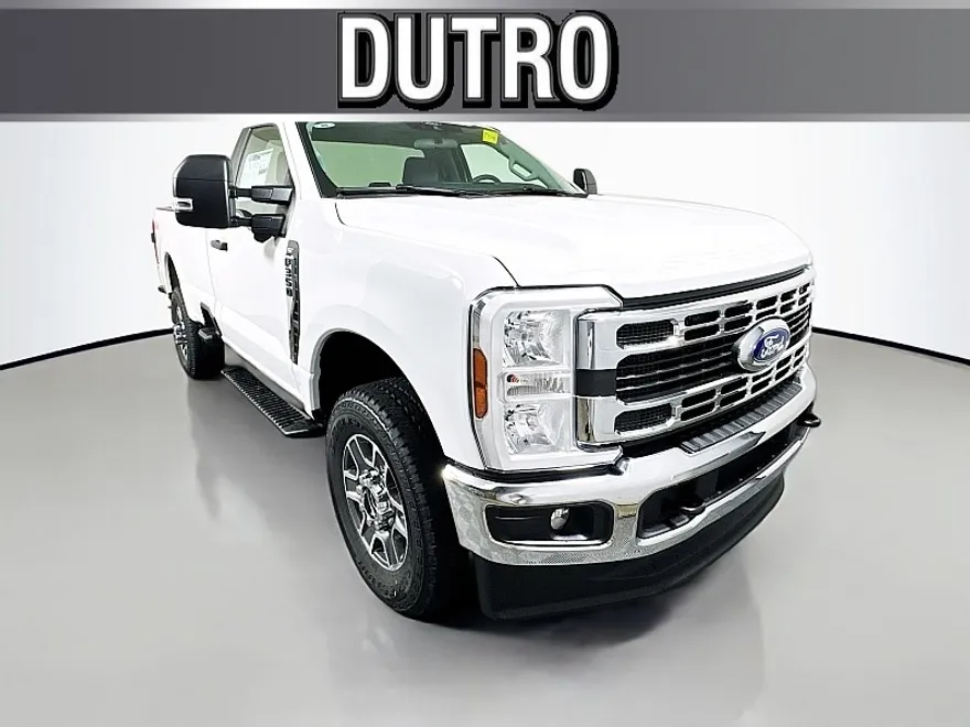 2025 Ford F-350 XLT photo 1