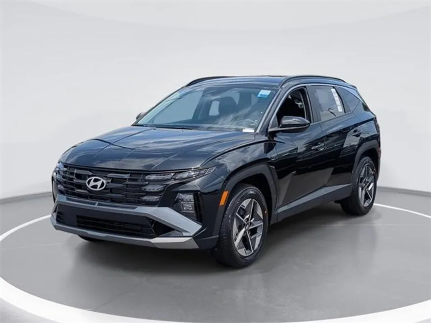 2025 Hyundai Tucson SEL photo 1
