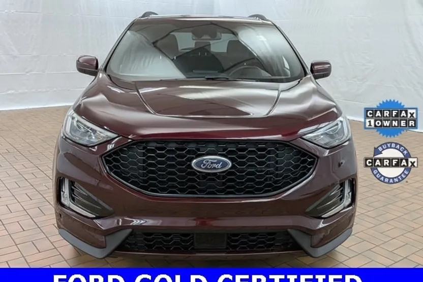 2021 Ford Edge ST photo 1