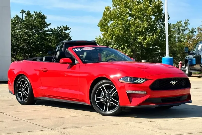 2023 Ford Mustang EcoBoost Premium photo 1