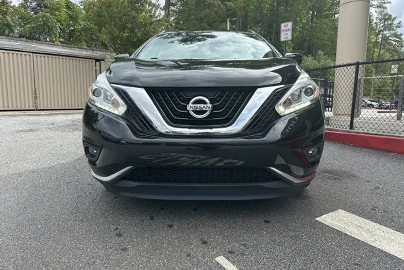 2017 Nissan Murano SV photo 1