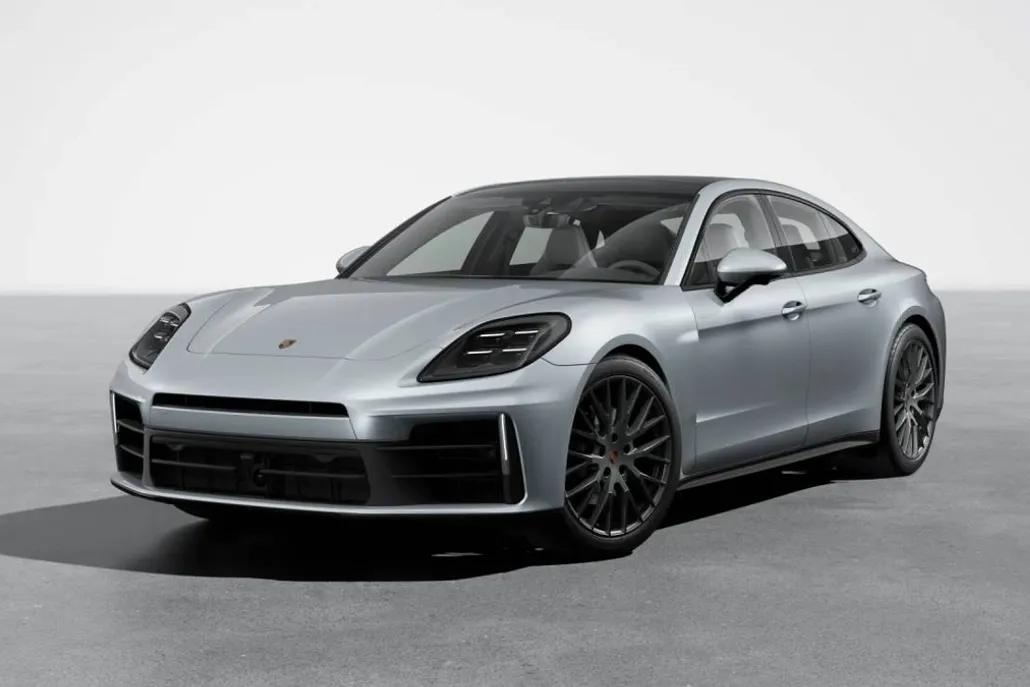 2026 Porsche Panamera 4 photo 1