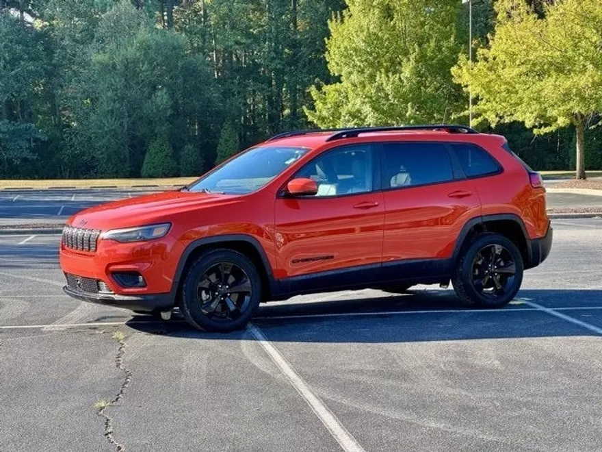2021 Jeep Cherokee Altitude photo 1
