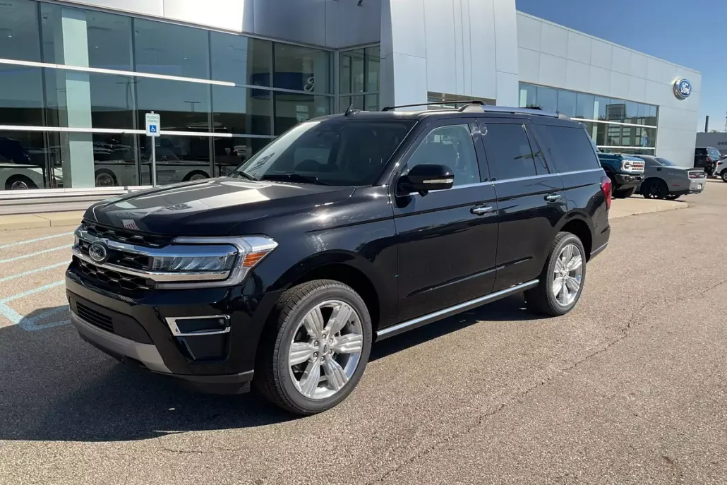 2024 Ford Expedition Limited photo 1