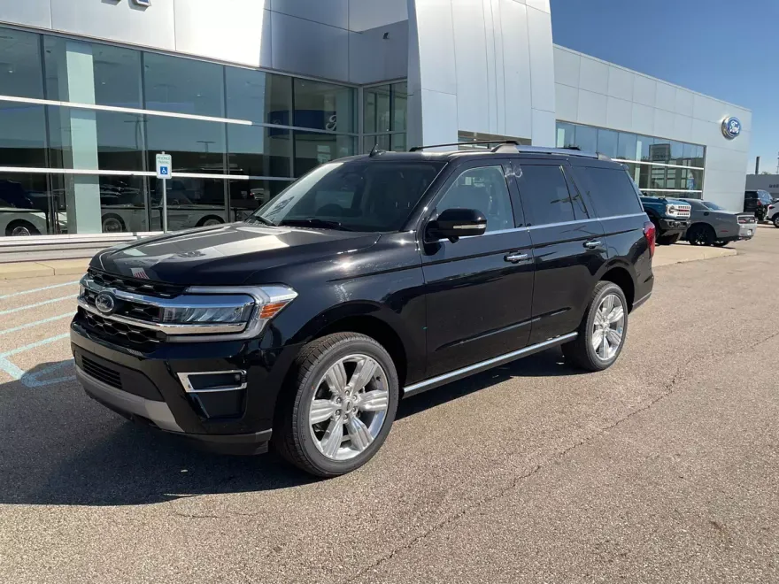 2024 Ford Expedition Limited photo 1