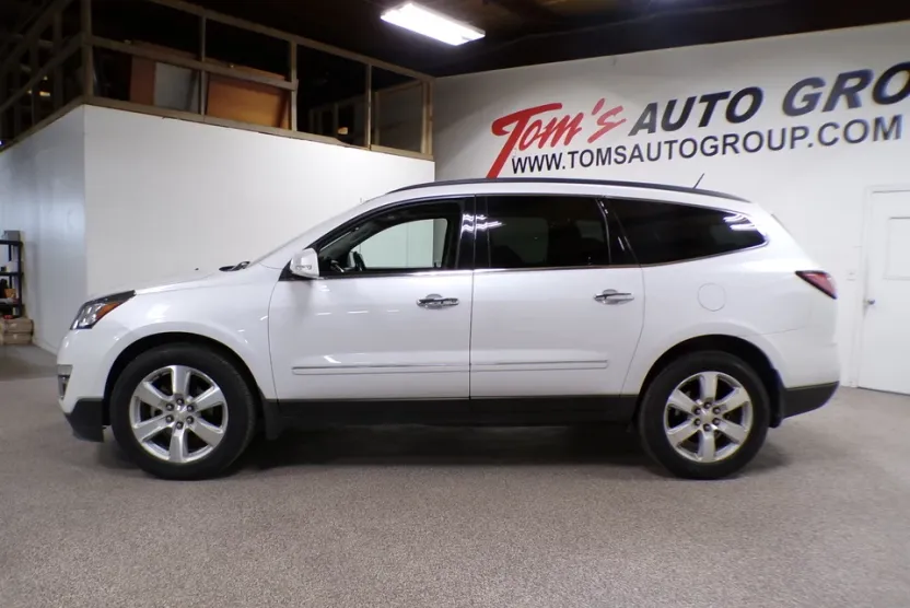 2016 Chevrolet Traverse LTZ photo 1