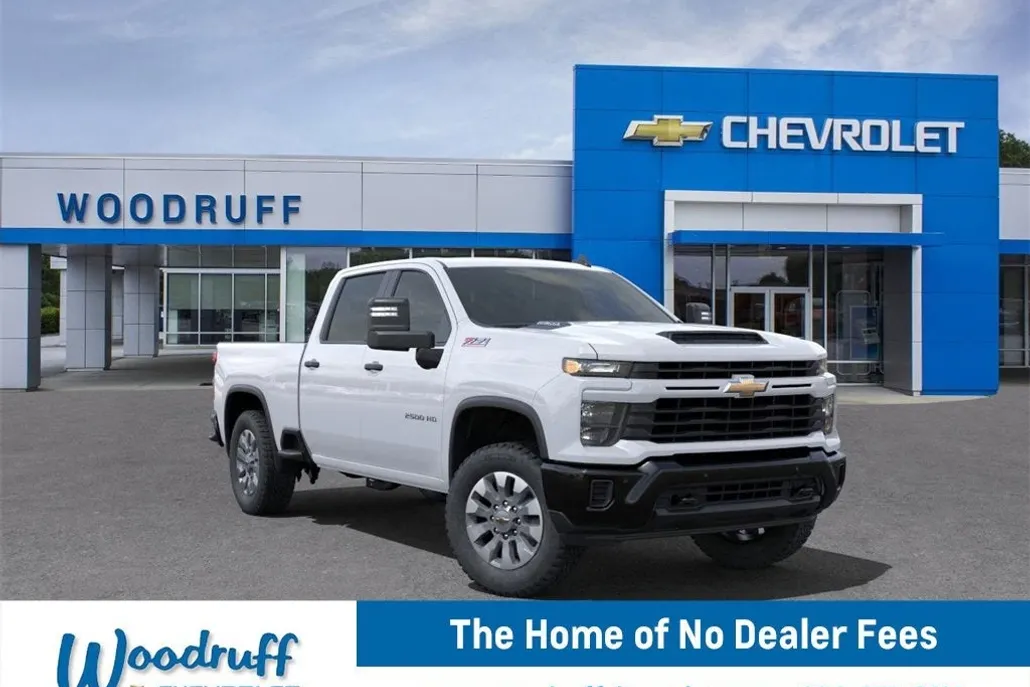 2025 Chevrolet Silverado 2500HD Custom photo 1