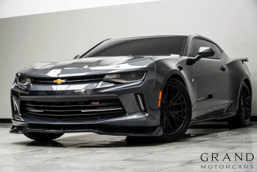 2018 Chevrolet Camaro 1LS photo 1
