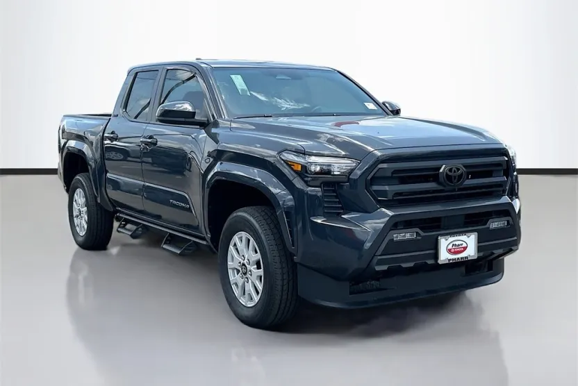 2025 Toyota Tacoma SR5 photo 1
