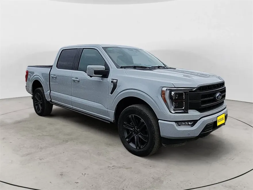 2023 Ford F-150 Lariat photo 1