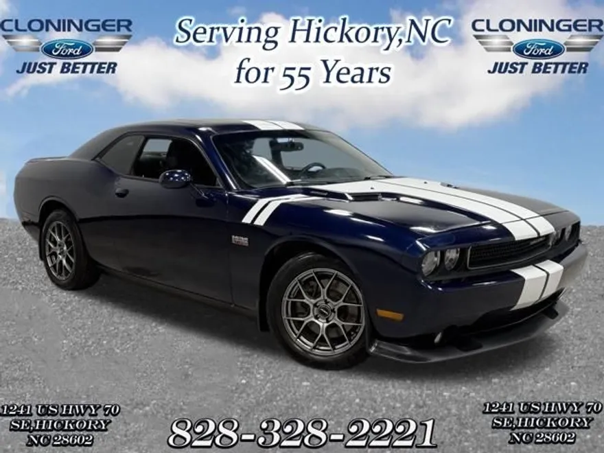 2014 Dodge Challenger R/T photo 1