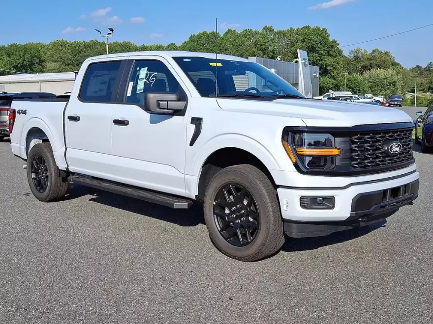 2025 Ford F-150 STX photo 1