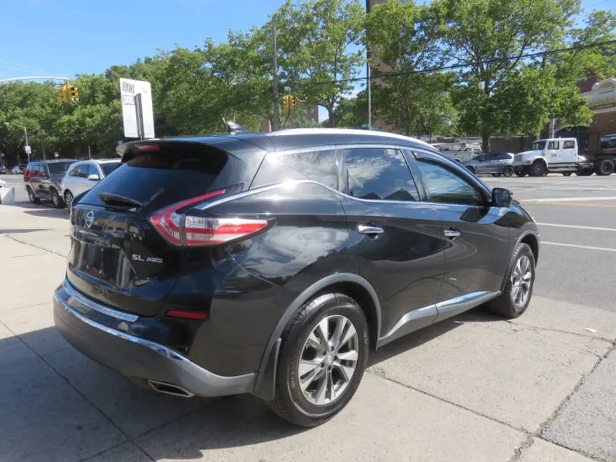 2017 Nissan Murano SL photo 1