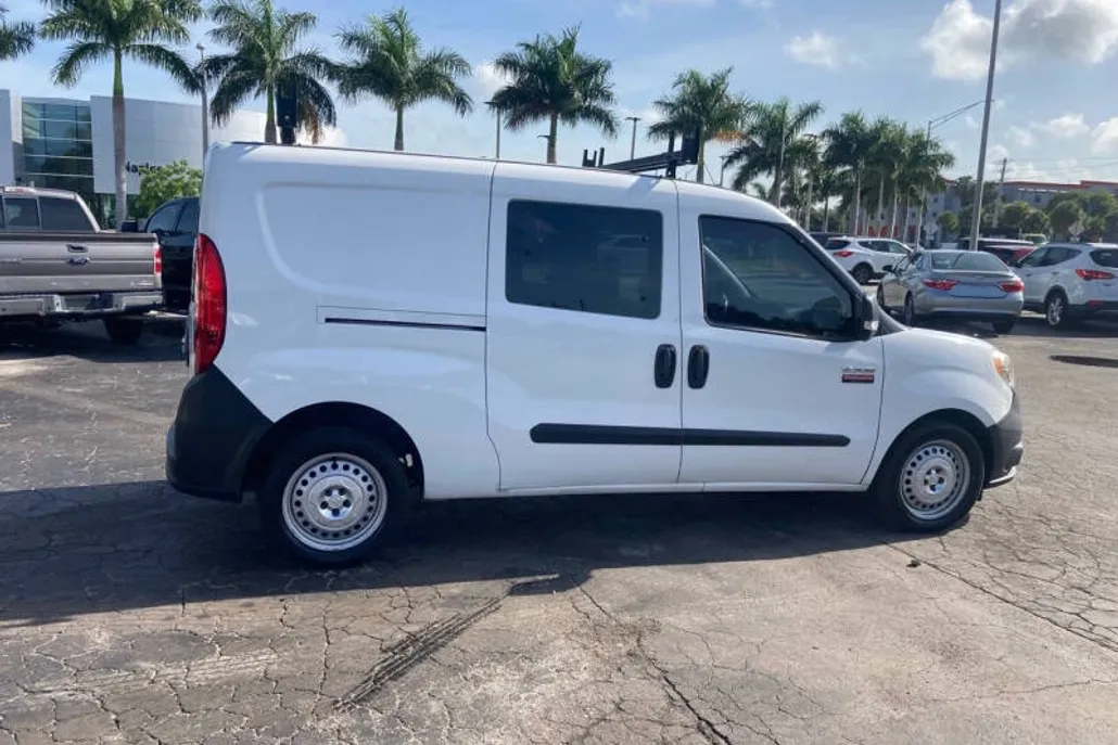 2016 Ram ProMaster City Tradesman photo 1