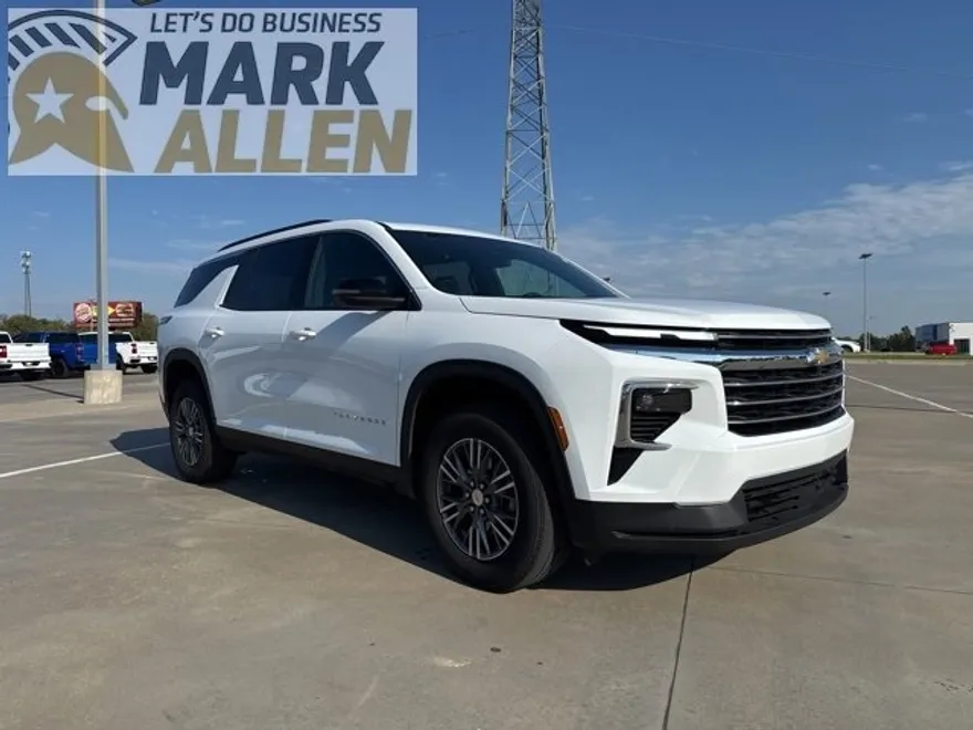 2025 Chevrolet Traverse photo 1