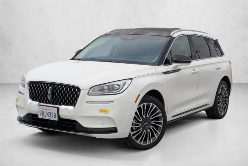 2022 Lincoln Corsair Grand Touring photo 1