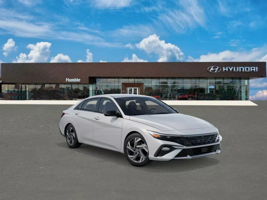 2025 Hyundai Elantra SEL Sport photo 1