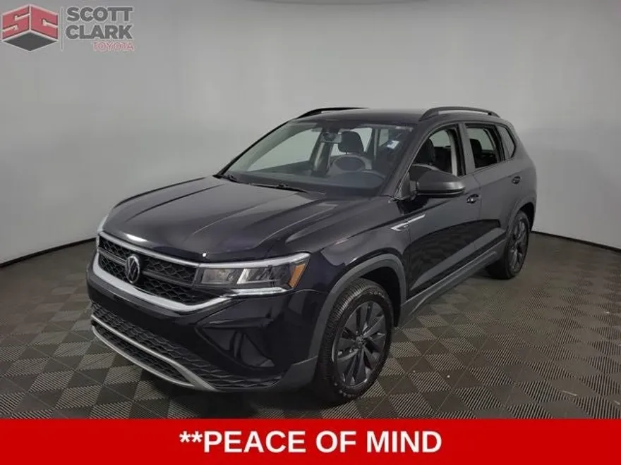 2022 Volkswagen Taos S photo 1