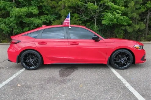 2022 Honda Civic Sport Hatchback photo 3