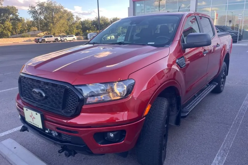 2023 Ford Ranger XLT photo 1