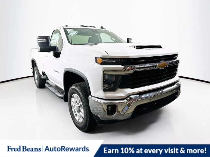 2025 Chevrolet Silverado 3500HD LT photo 1
