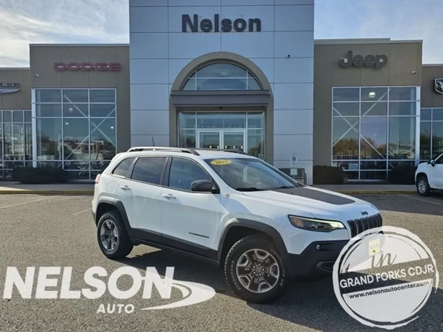 2019 Jeep Cherokee Trailhawk photo 1