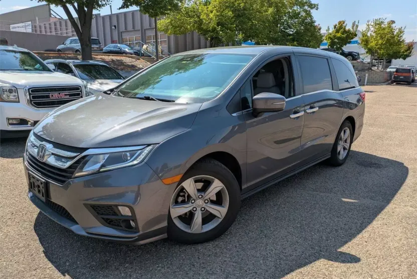2020 Honda Odyssey EX-L photo 1