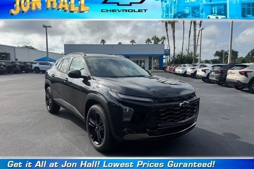 2026 Chevrolet Trax ACTIV photo 1