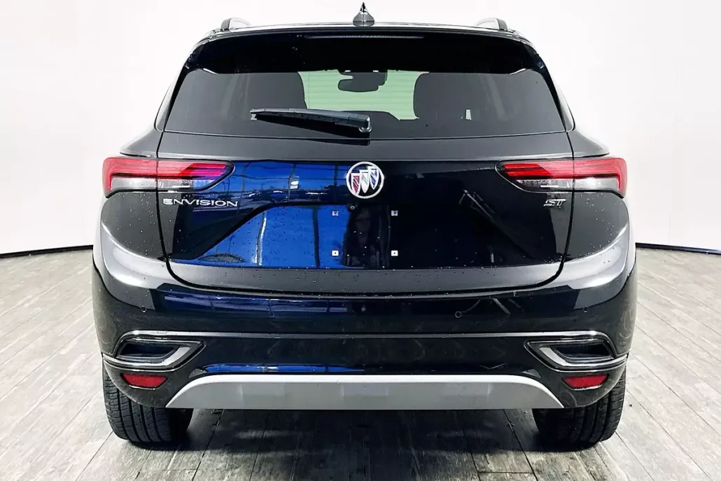 2021 Buick Envision Essence photo 1