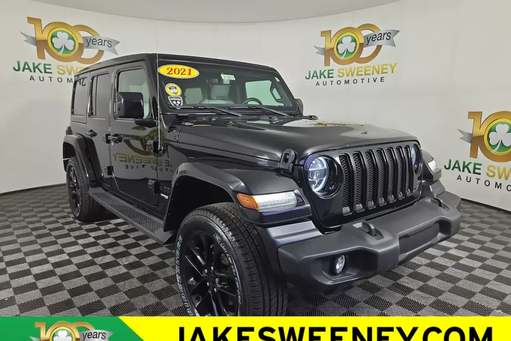 2021 Jeep Wrangler Unlimited Sahara High Altitude photo 1