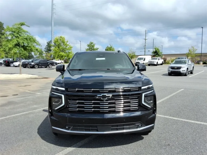 2025 Chevrolet Tahoe High Country photo 1