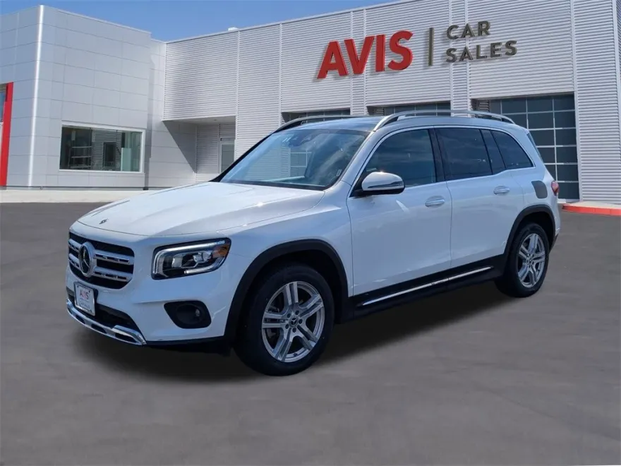 2023 Mercedes Benz GLB 250 4MATIC photo 1
