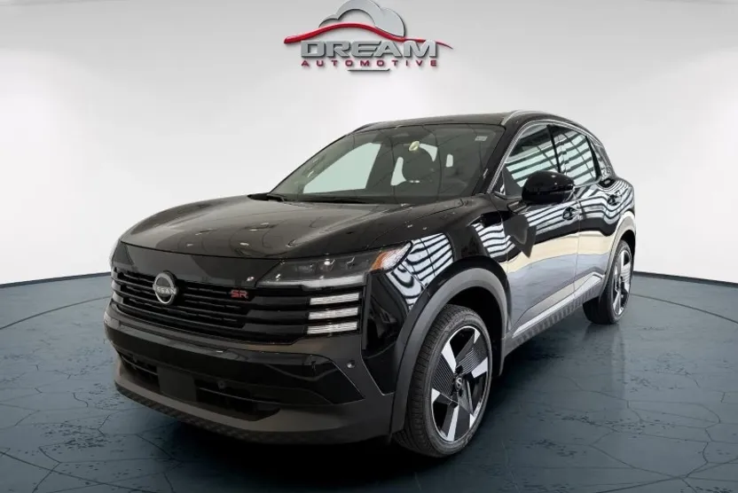 2025 Nissan Kicks SR photo 1