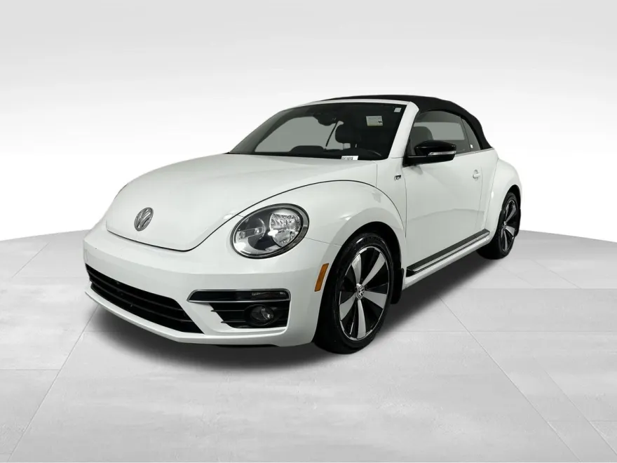 2016 Volkswagen Beetle R-Line photo 1