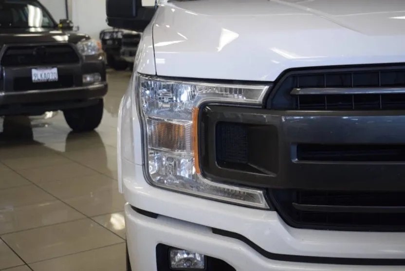 2019 Ford F-150 XLT photo 1