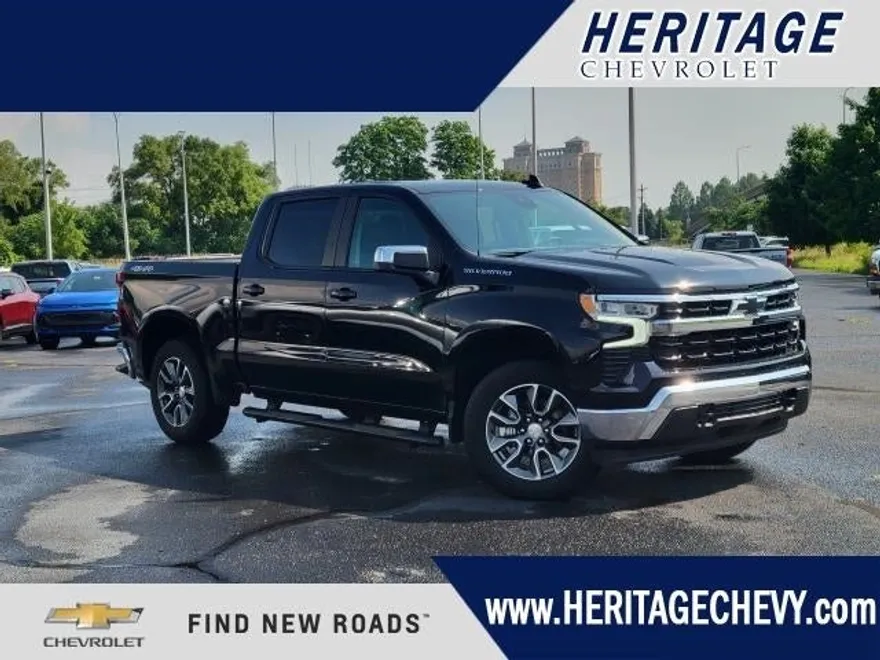 2023 Chevrolet Silverado 1500 LT photo 1