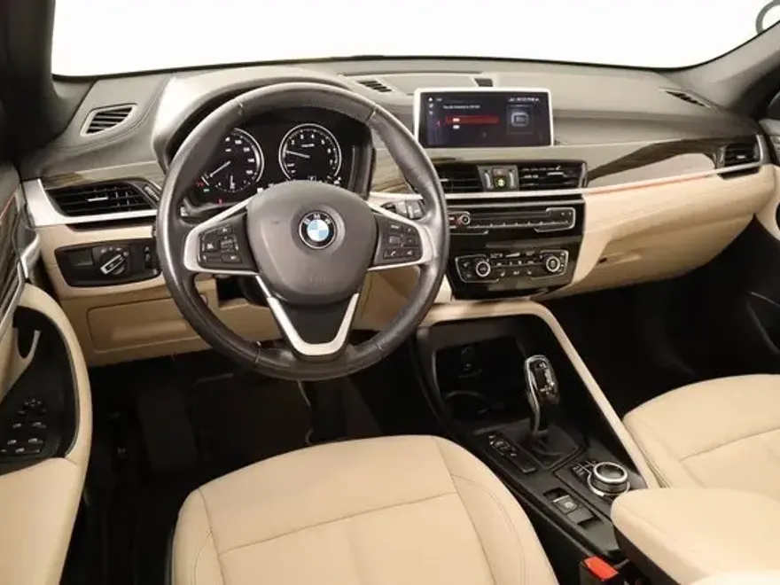 2022 Bmw X1 sDrive28i photo 1