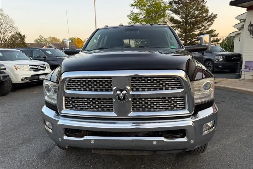 2018 Ram 3500 Laramie photo 1
